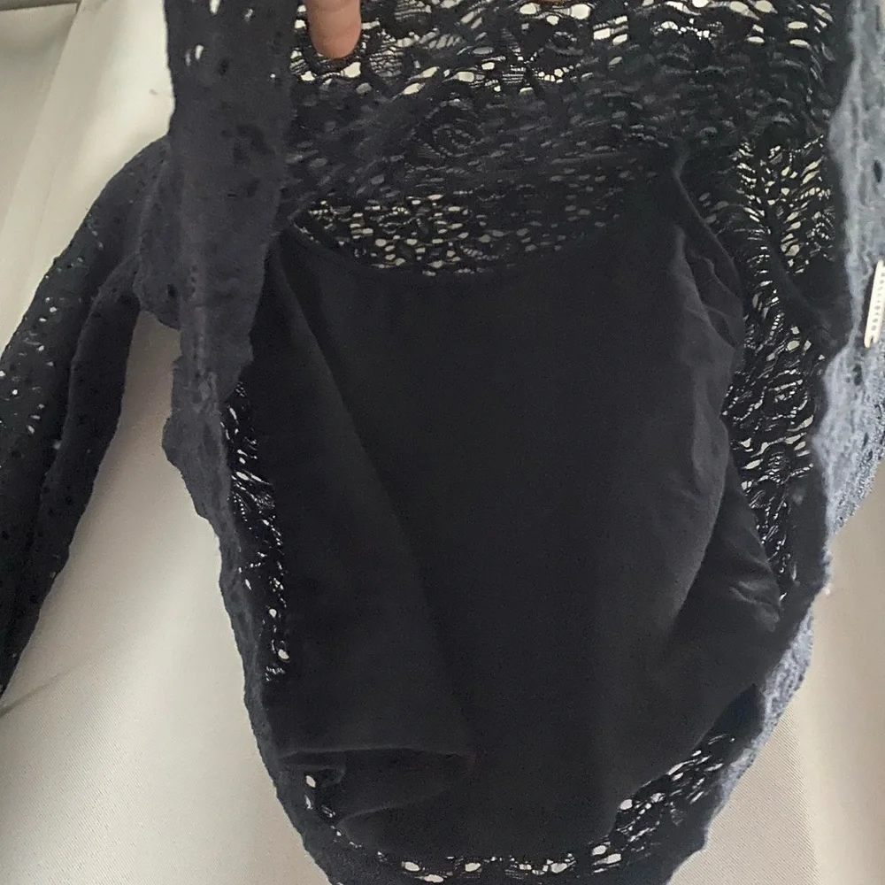 Lace long sleeve with tank *Nwot* - Picture 4 of 6